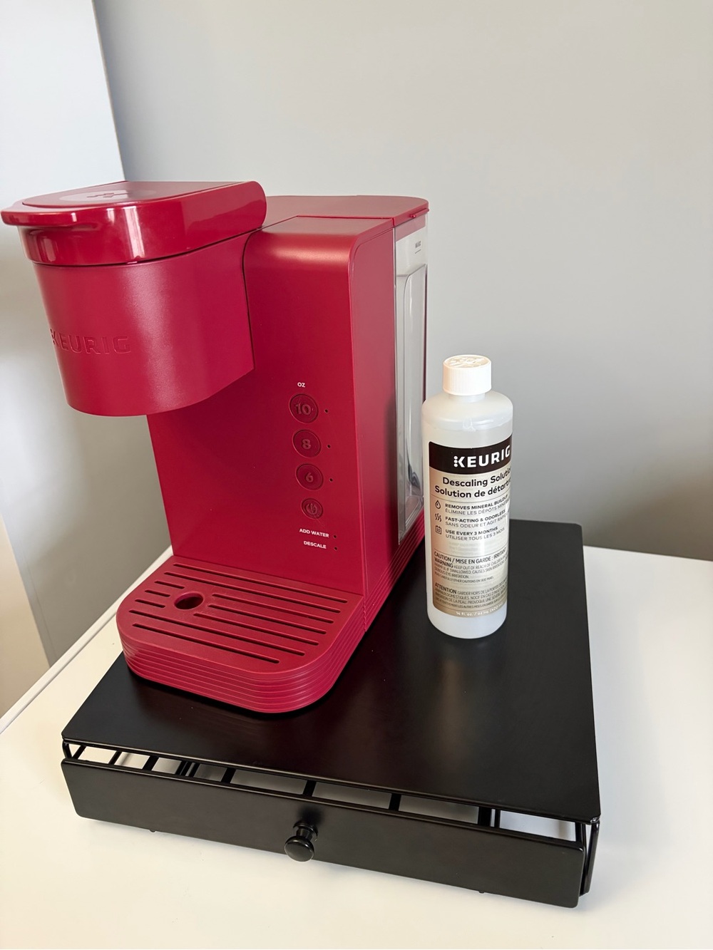 3pc bundle - Red Keurig K-Express Coffee Machine with K-Cup Storage and Cleaner